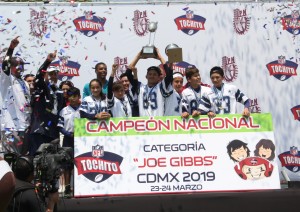 Vaqueros de Coahuila se proclamó monarca del torneo NFL Tochito. Foto: Cortesía NFL México
