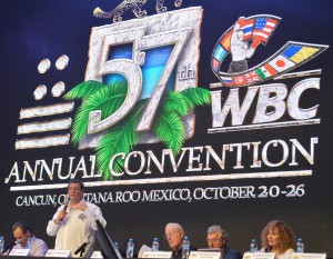 Mauricio Sulaimán Saldívar, presidente del Consejo Mundial de Boxeo, encabezó la Asamblea general durante la convención 57 en Canccún. Foto: Sixto López Casa Madrid. pr????????????????????????????????????