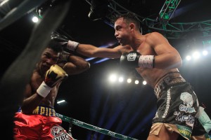 El cancunense Joseph "Diamante" Aguirre dio cátedra de boxeo sobre su rival. Foto: Francisco Méndez Pérez cortesía de Cancún Boxing y periódico Quequi.
