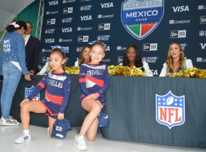 Jovencitas porrostas mexicanas causaron grata impresión a las Chargers Girls. Foto: Sixto López Casa Madrid.