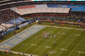 Aún no hay rivales definidos para que el estadio Azteca vuelva a ser anfitrión de temporada regular de la NFL. Foto: Sixto López Casa Madrid / www.layarda100.com