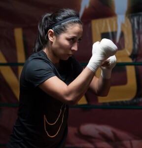 La cancunense Yesenia Gómez entrena intensamente en la Ciudad de México . Foto: Cortesía Cancún Boxing.