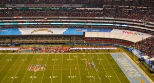 Así se vivió el juego Jefes Vs. Cargadores el lnes 18 de noviembre de 2019, duelo presenciado por 76,252 aficionados. Foto: Sixto López Casa Madrid / www.layarda100.com